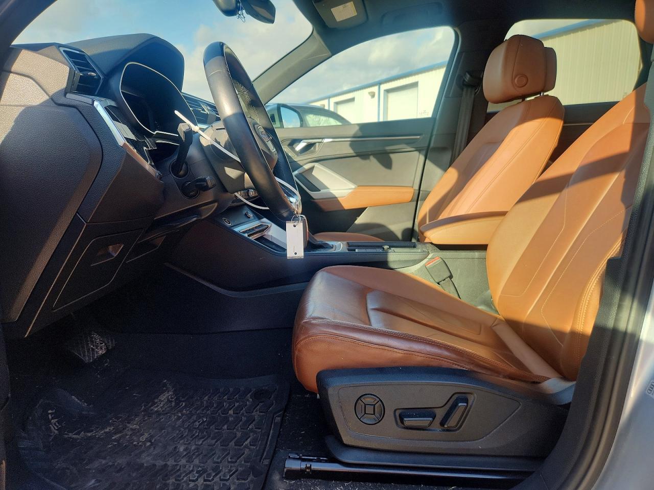 2022 Audi Q3 Premium 40 - Image 7