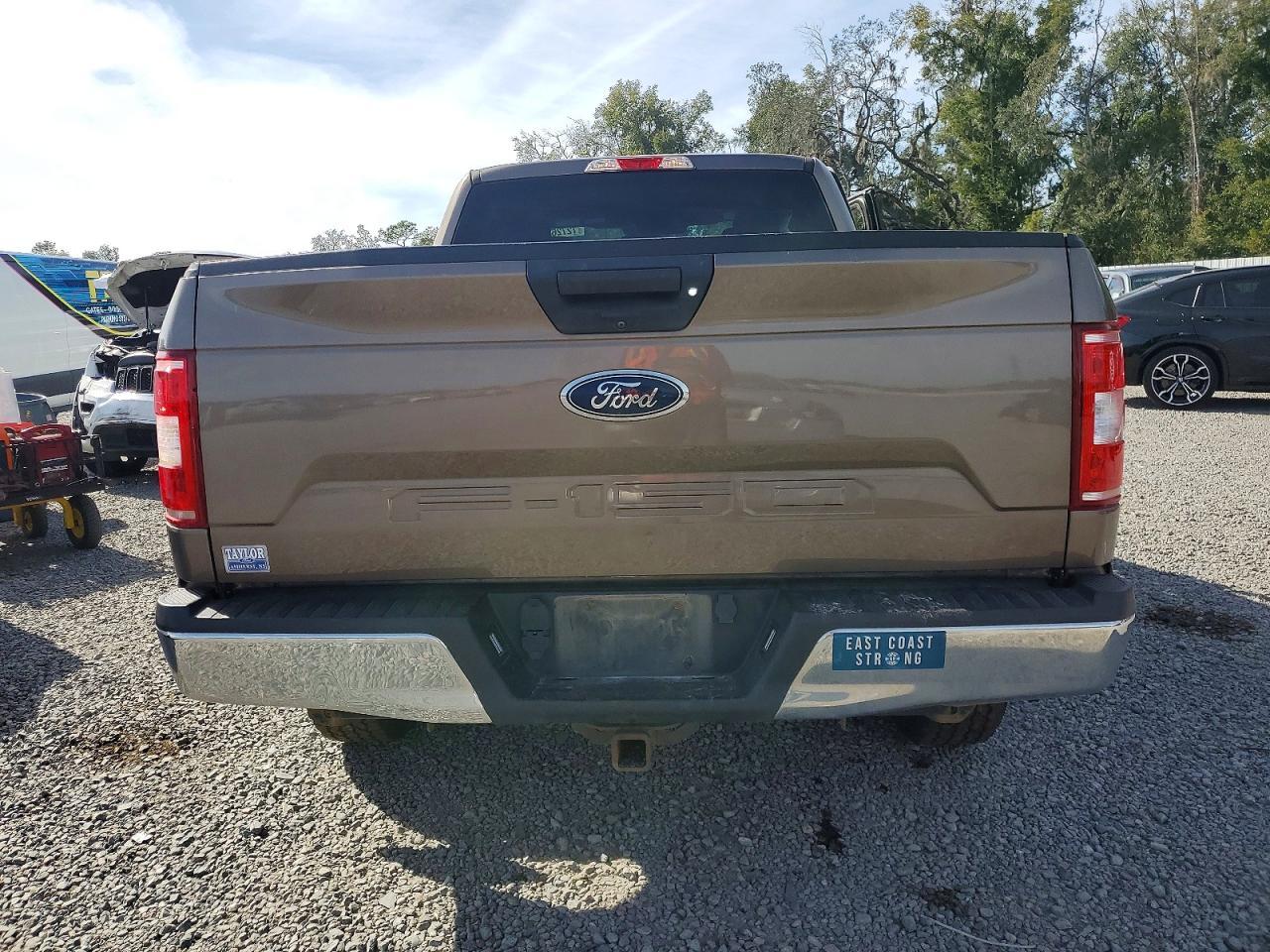2019 Ford F150 Super Cab - Фото 6
