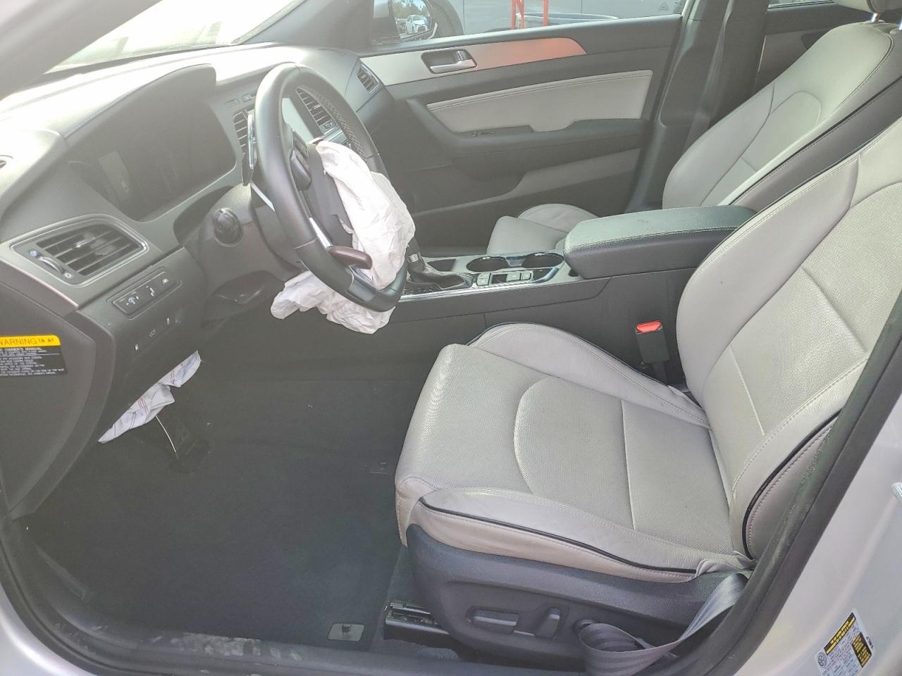 2017 Hyundai Sonata Limited 2.0T - Фото 7