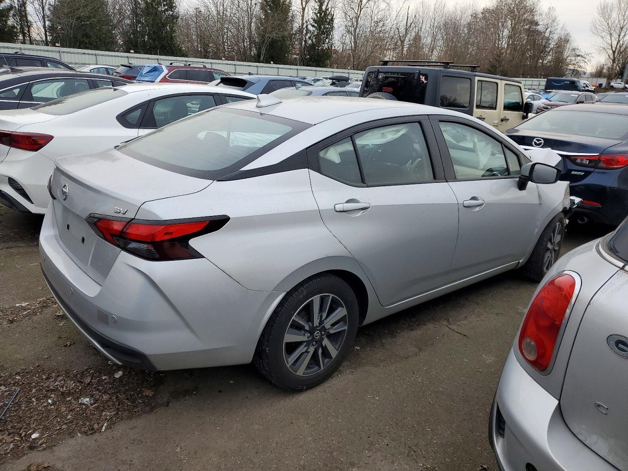 2021 Nissan Versa Sv - Фото 3