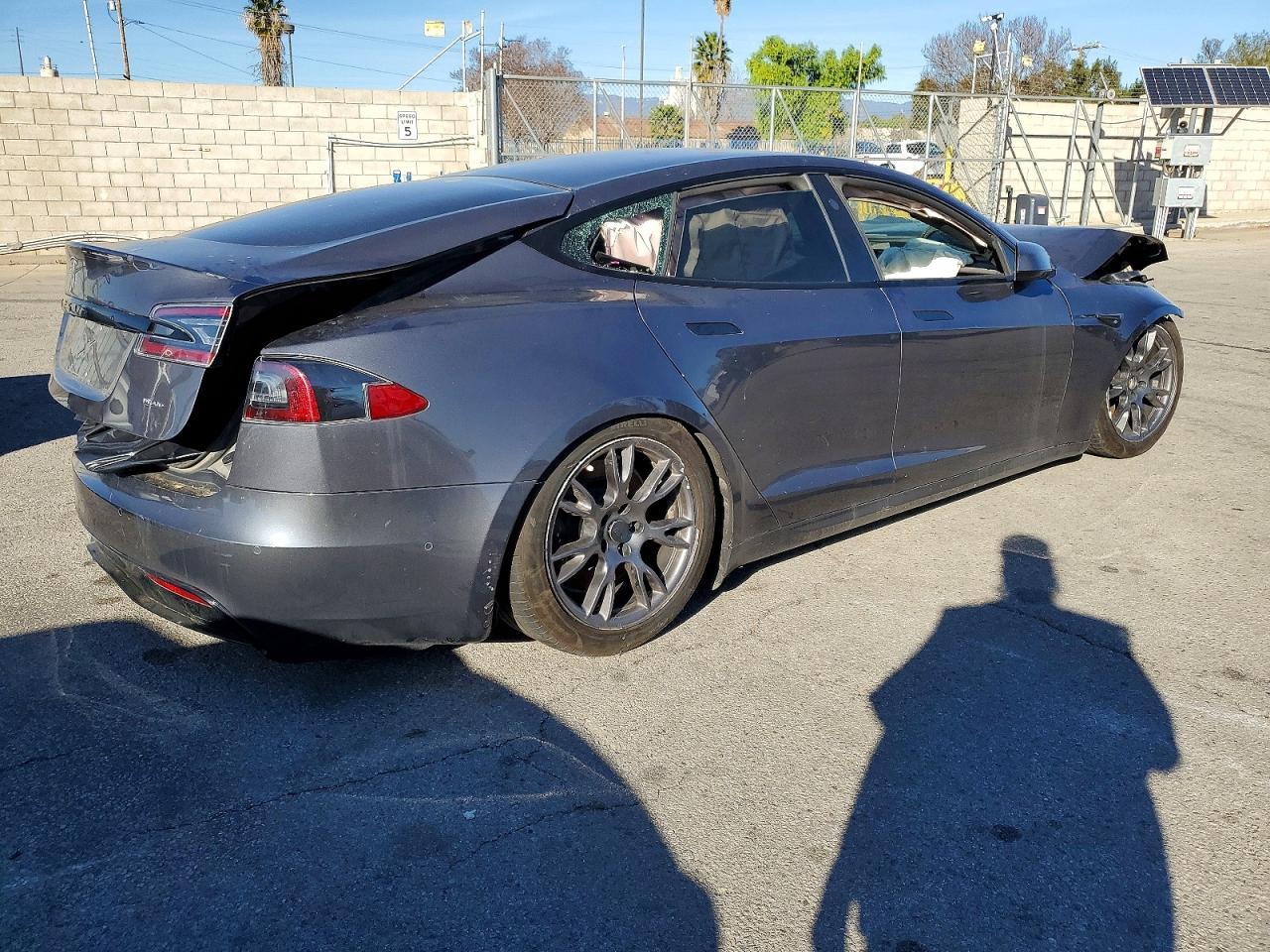 2021 Tesla Model S - Image 3