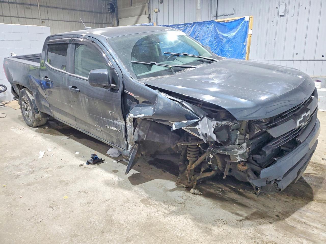 2017 Chevrolet Colorado Z71 - Image 4