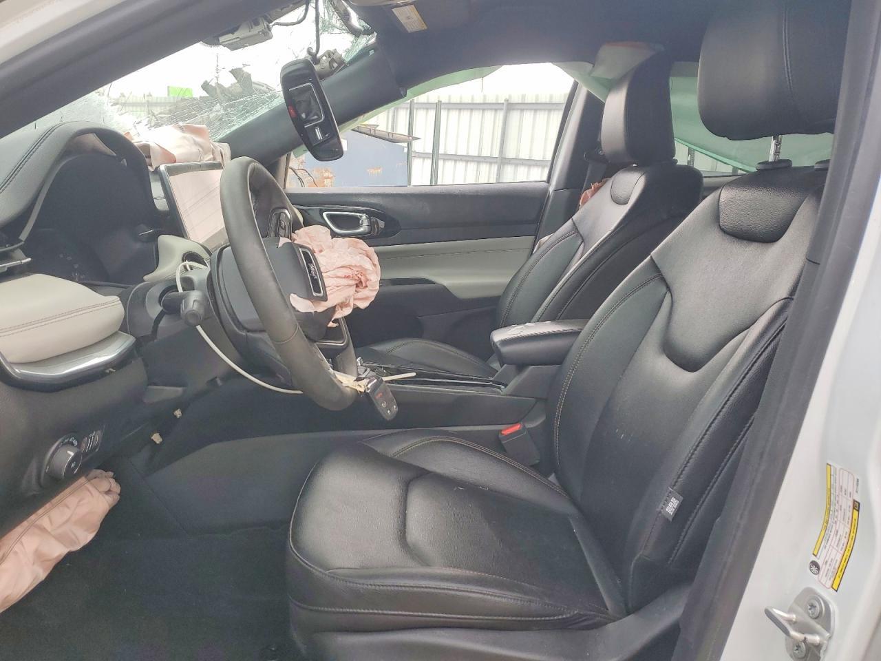 2024 Jeep Compass Limited - Image 7