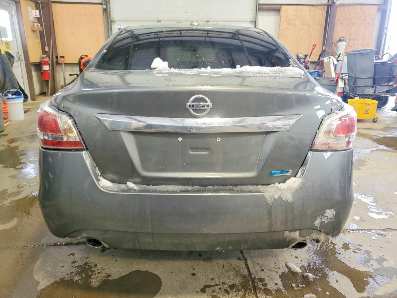 2015 Nissan Altima 2.5 - Image 6