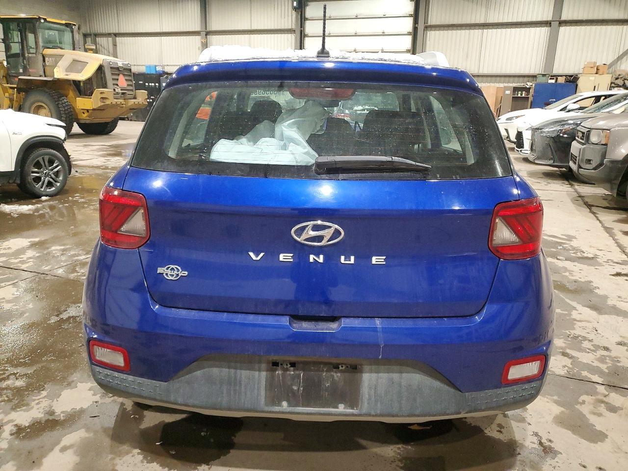2023 Hyundai Venue Sel - Фото 6