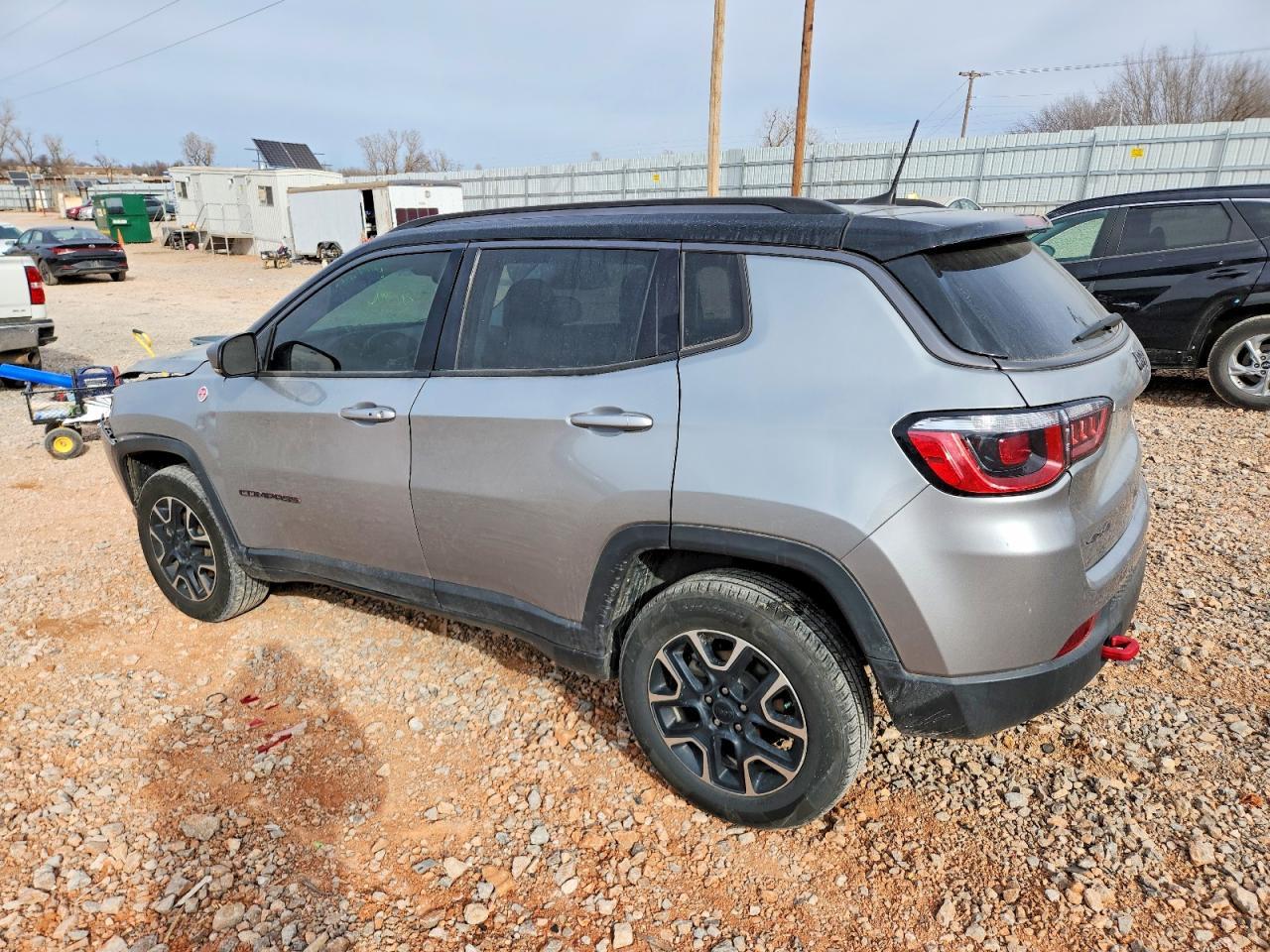 2020 Jeep Compass Trailhawk - Image 2