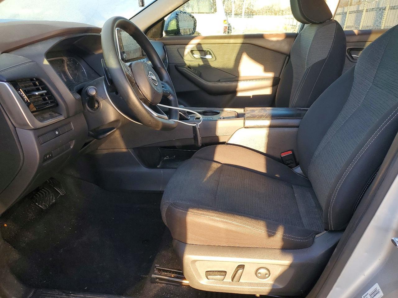 2022 Nissan Rogue Sv - Фото 7