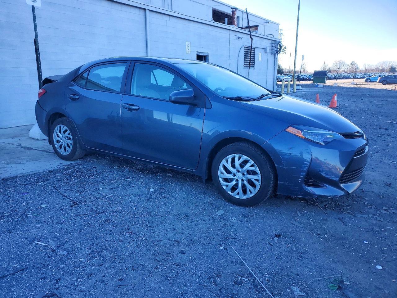 2018 Toyota Corolla Le - Image 4