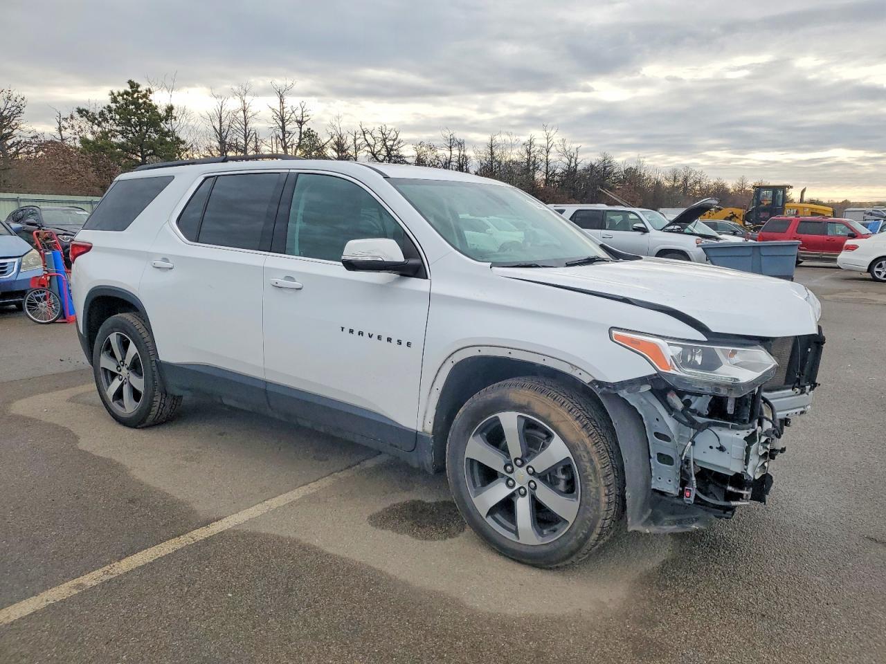 2021 Chevrolet Traverse Lt - Фото 4