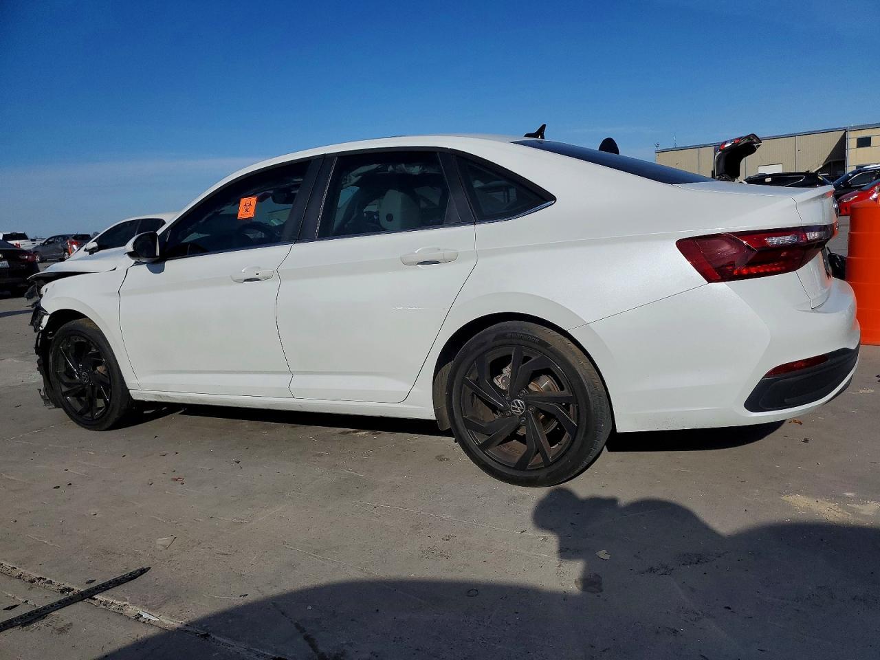2025 Volkswagen Jetta Se - Фото 2