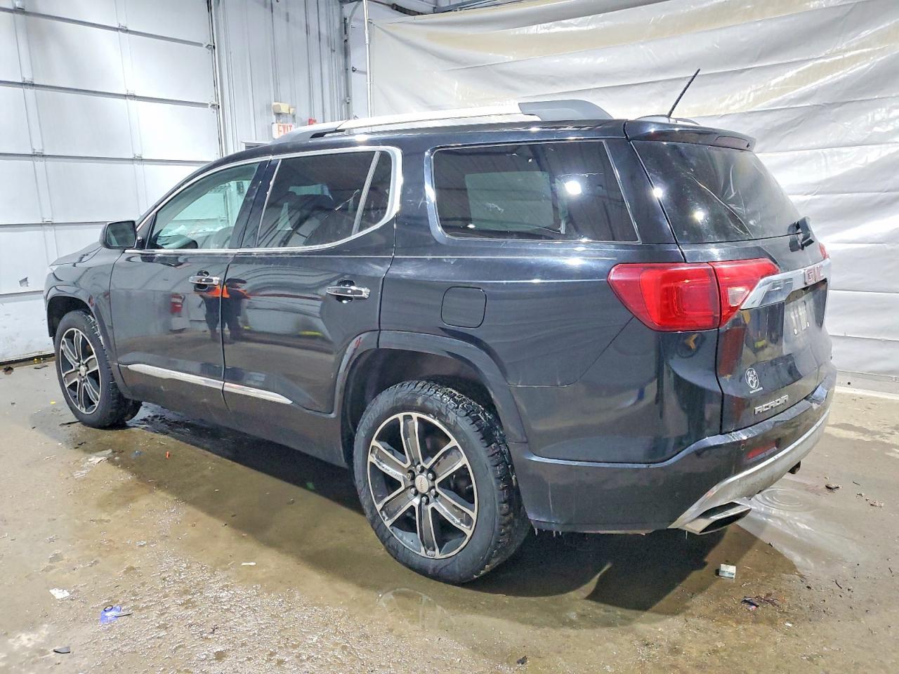 2017 GMC Acadia Denali - Image 2