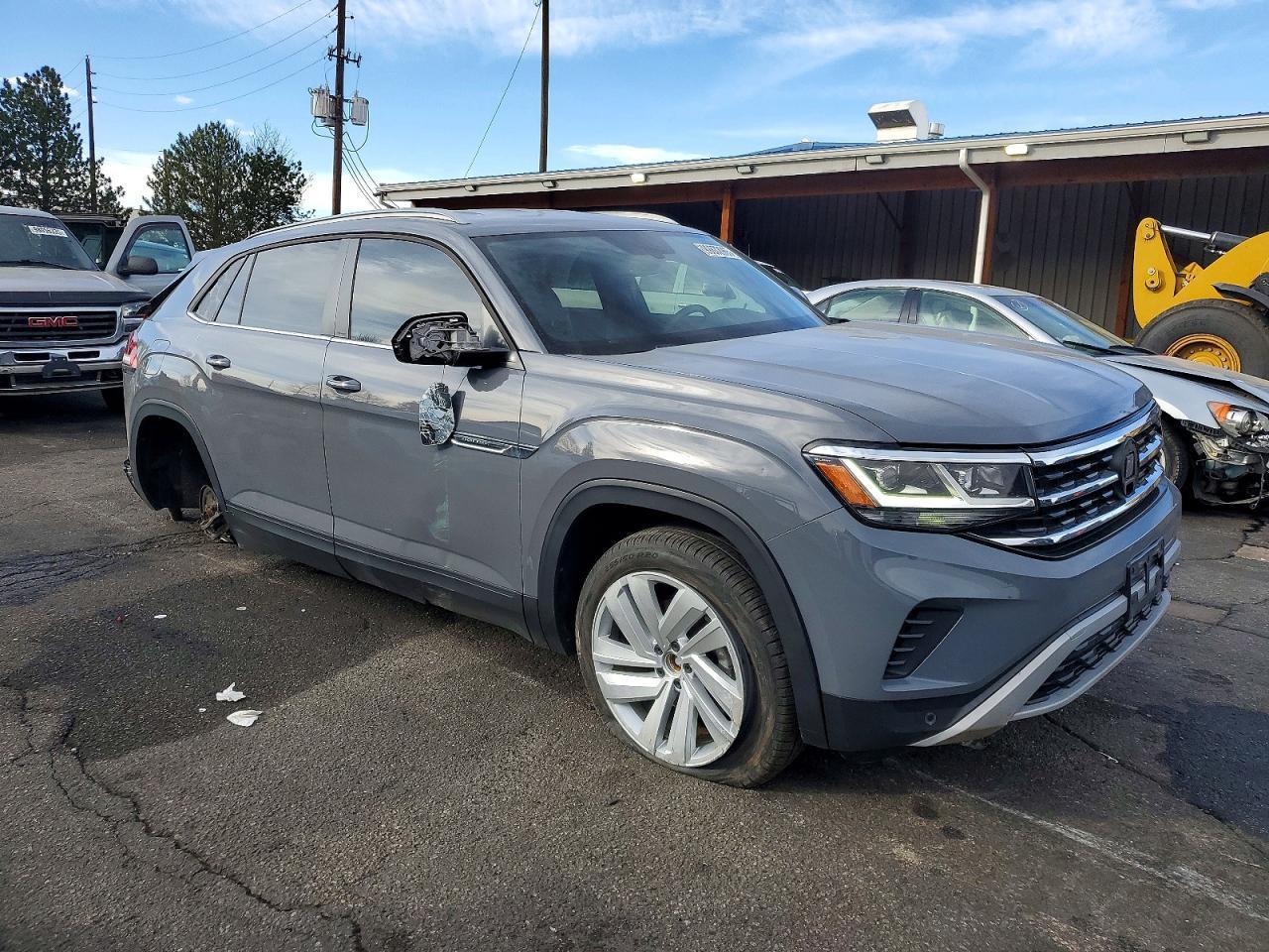 2021 Volkswagen Atlas Cross Sport Se - Image 4