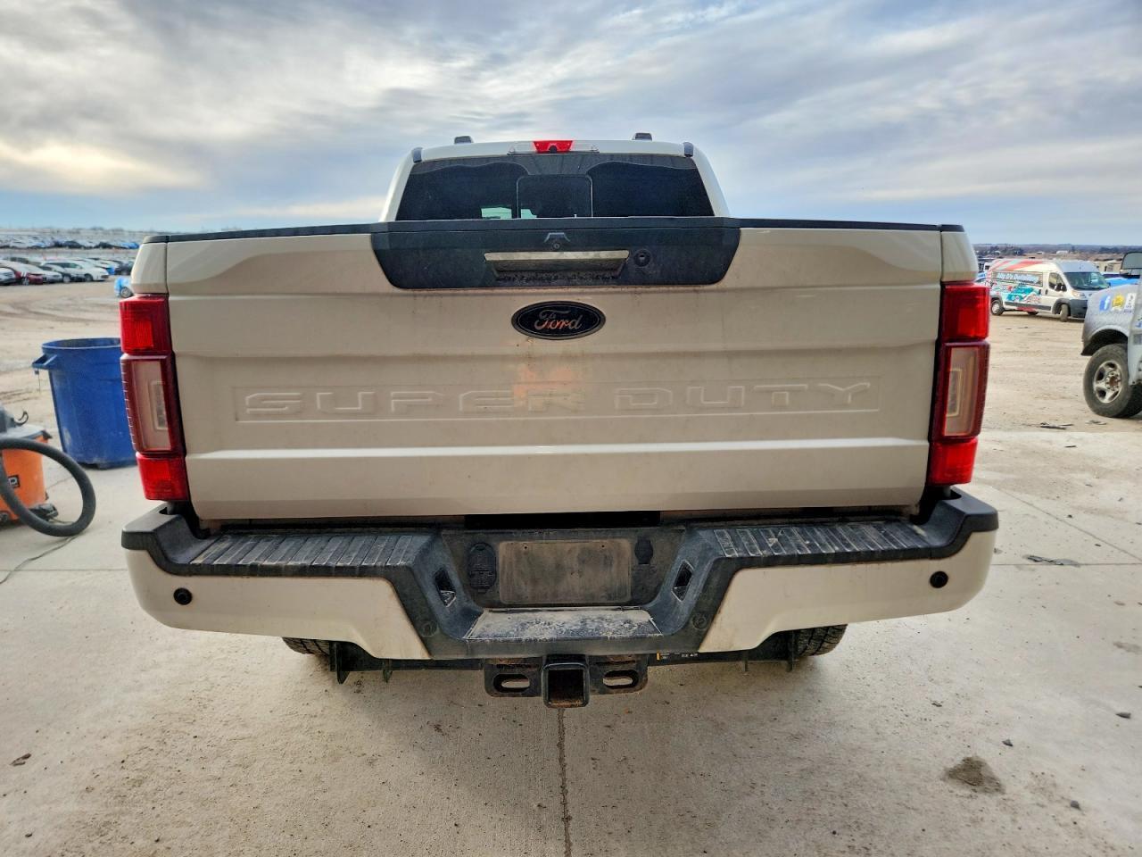 2021 Ford F350 Super Duty - Image 6