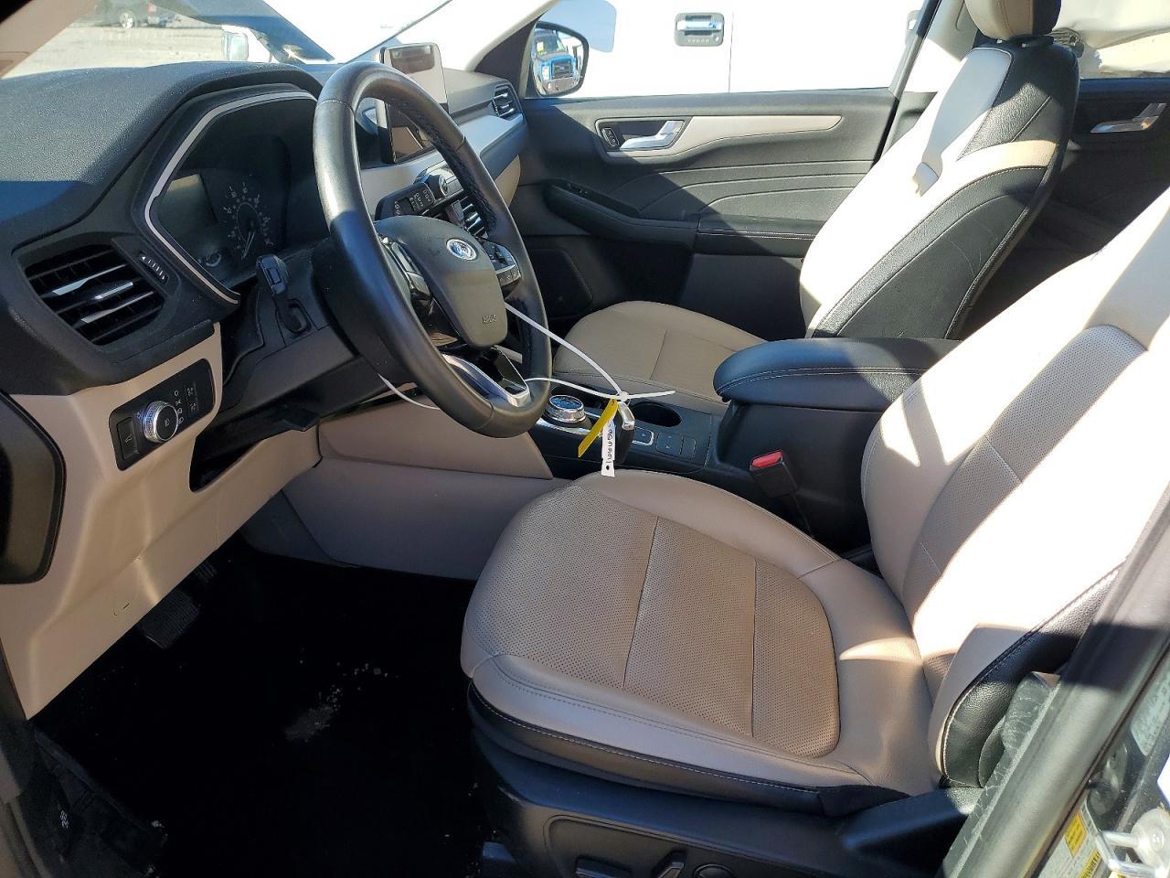 2022 Ford Escape Sel - Image 7