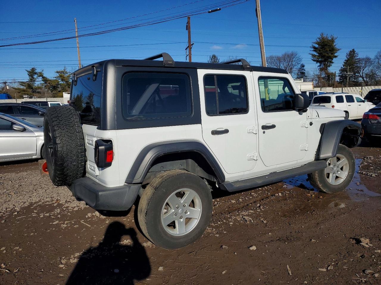 2019 Jeep Wrangler Unlimited Sport - Image 3