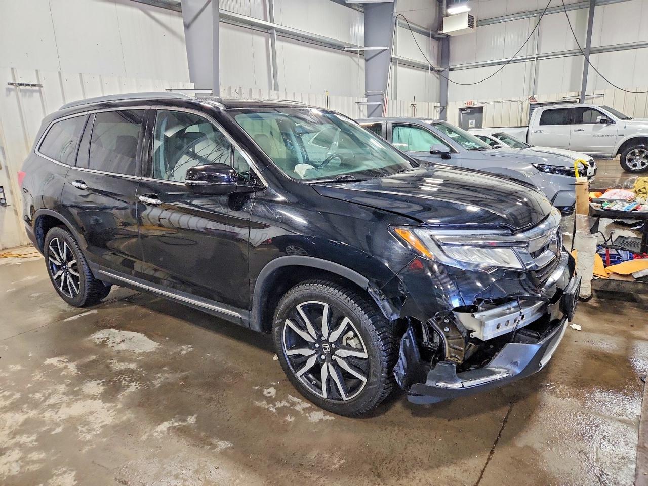 2019 Honda Pilot Elite - Image 4