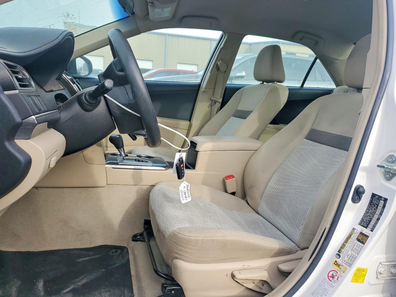 2014 Toyota Camry Hybrid Le - Фото 7
