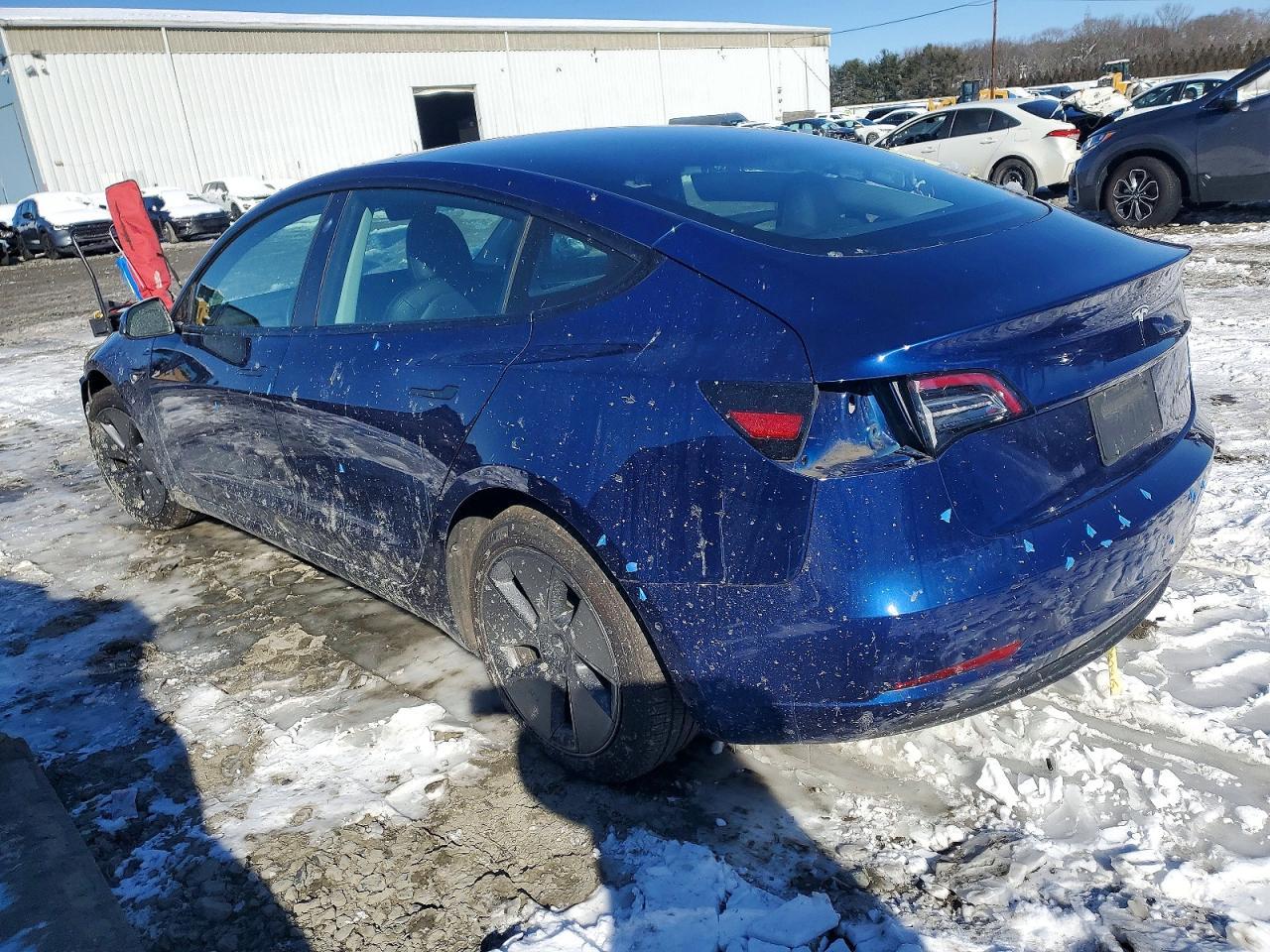 2022 Tesla Model 3 - Image 2