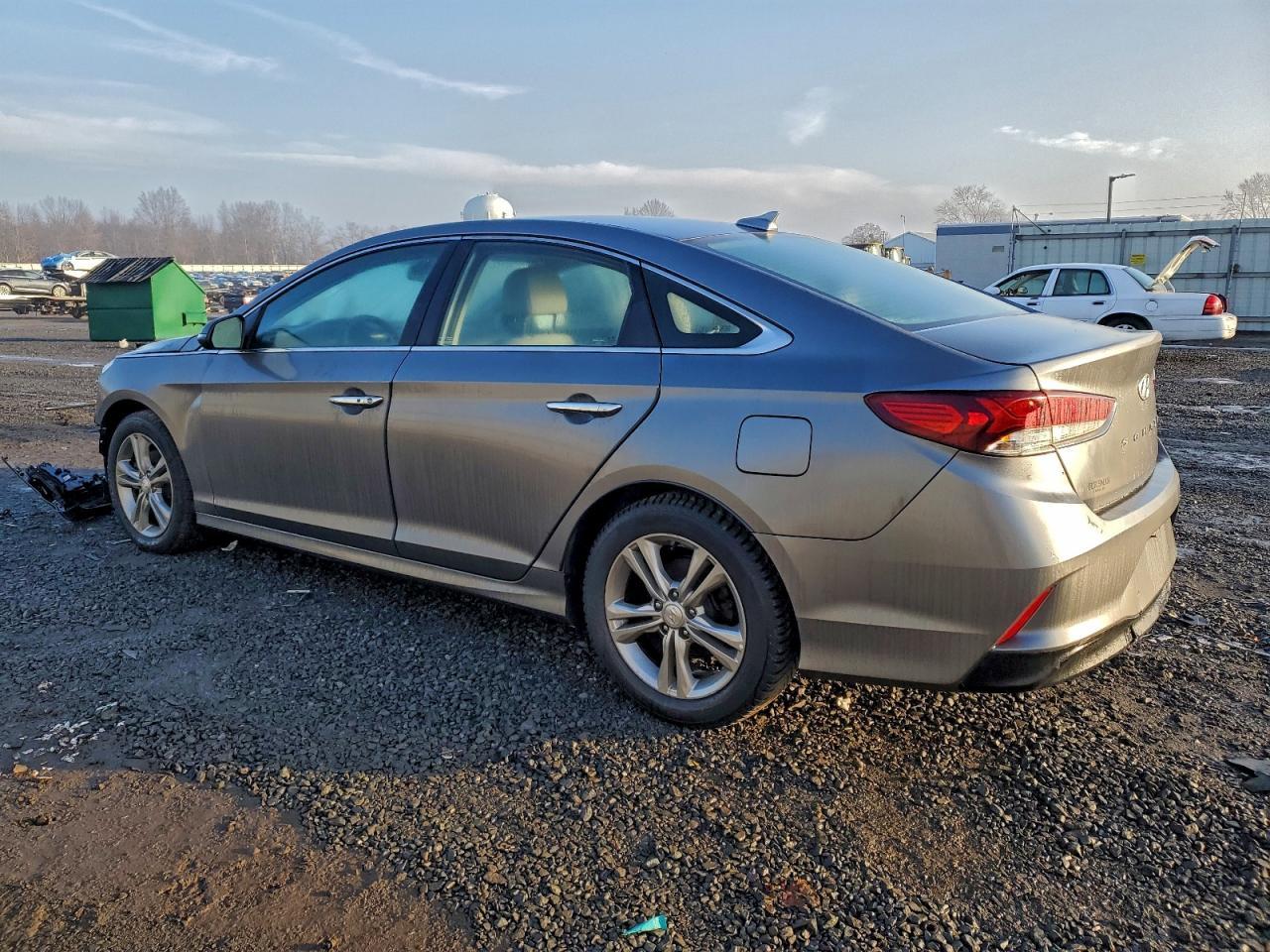 2018 Hyundai Sonata Sport - Фото 2