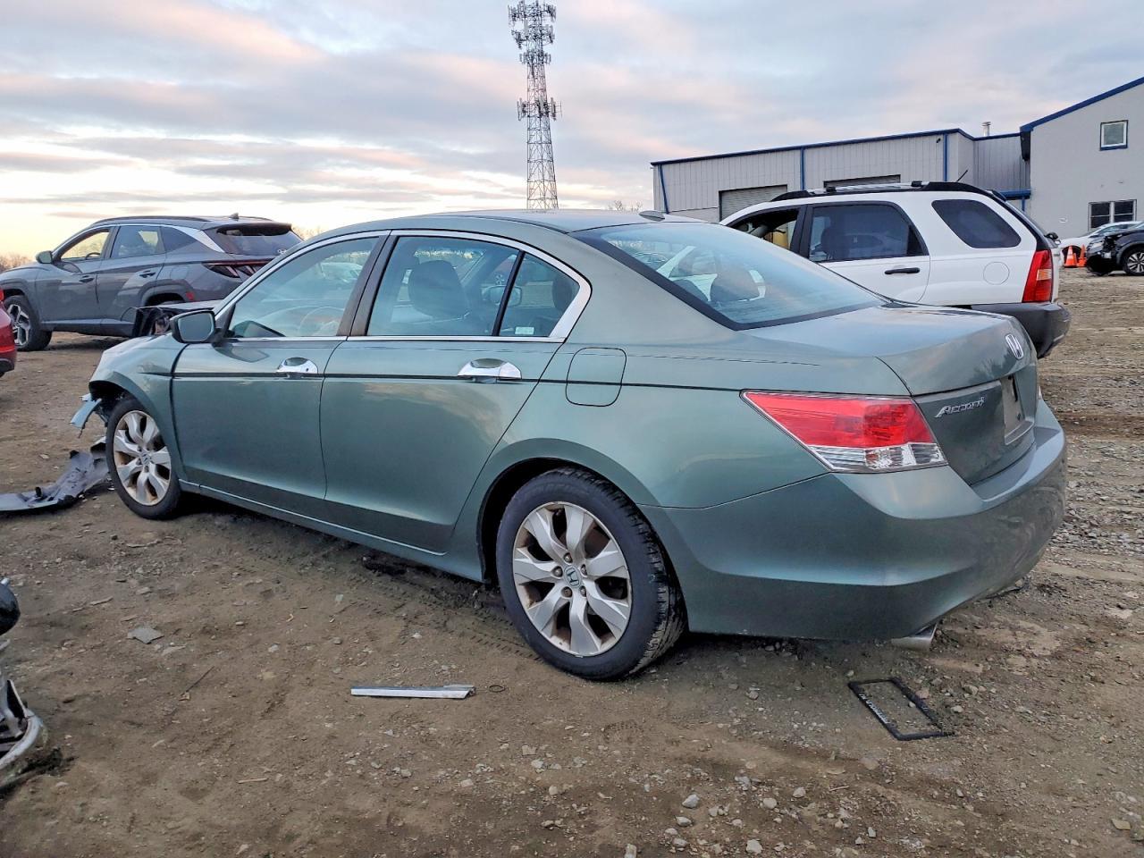 2009 Honda Accord - Фото 2