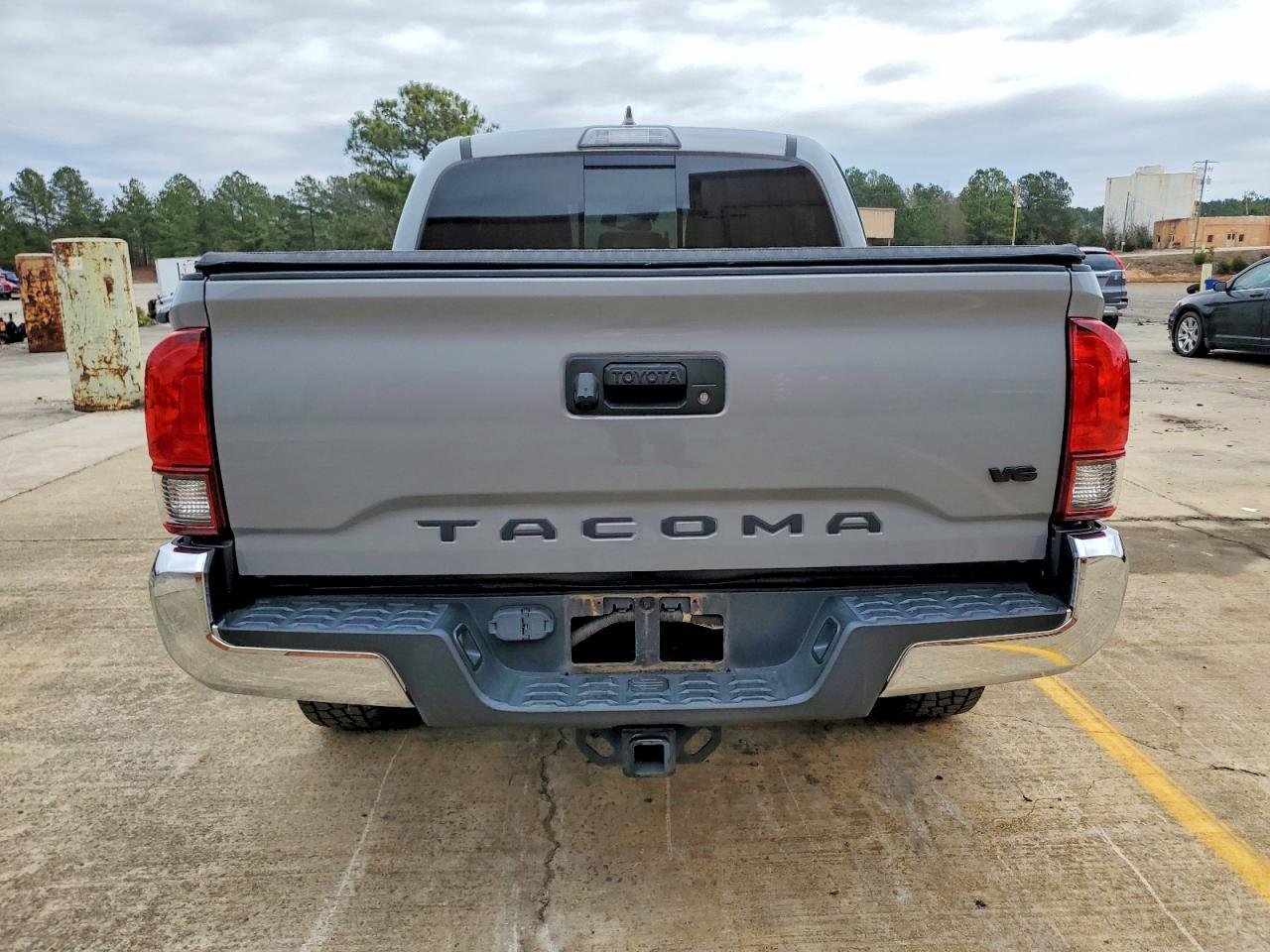 2019 Toyota Tacoma Double Cab - Фото 6