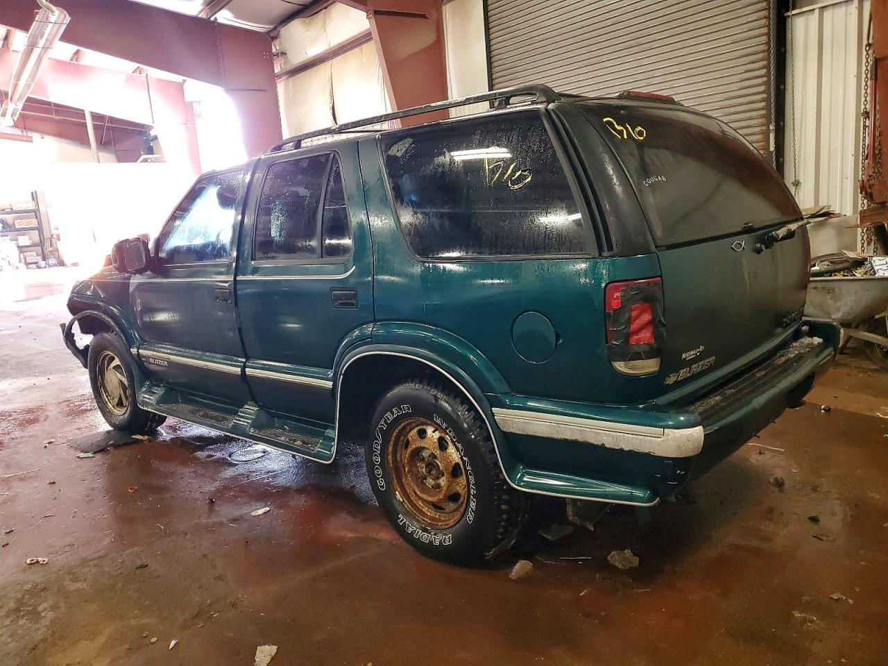 1996 Chevrolet Blazer - Фото 2