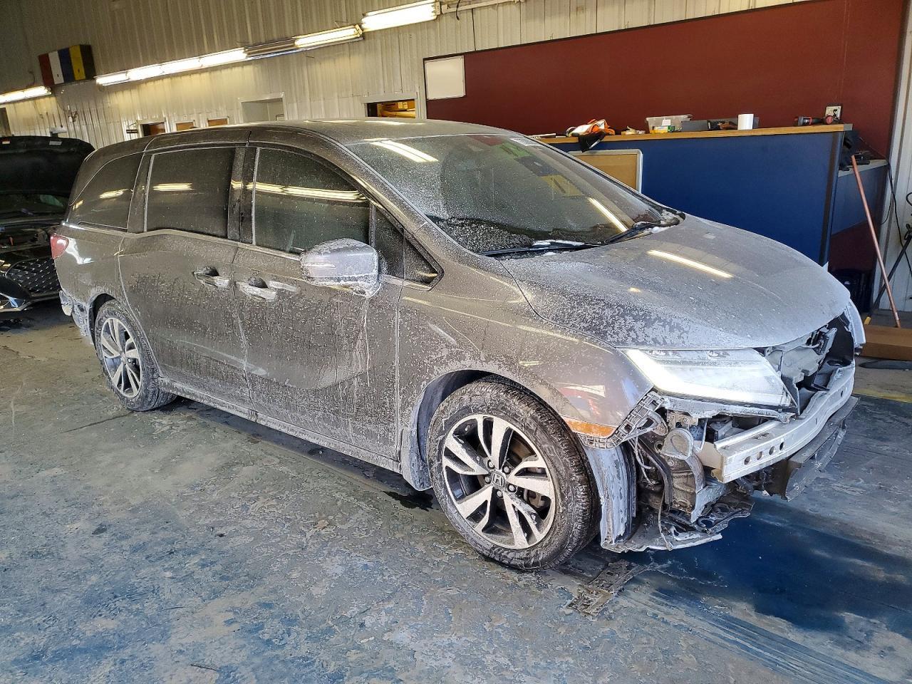 2019 Honda Odyssey Elite - Image 4