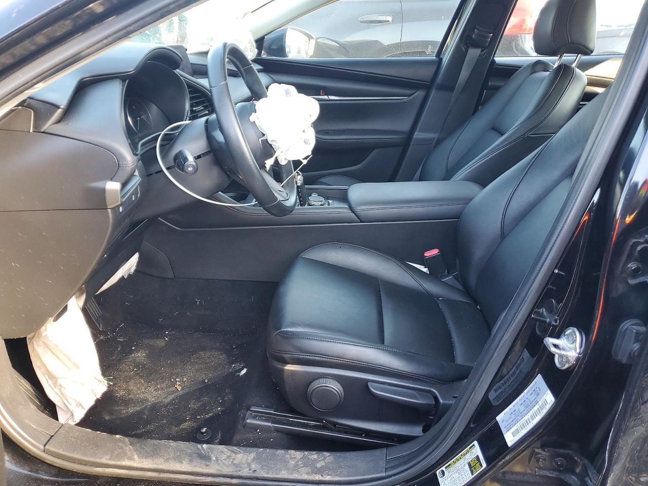 2020 Mazda 3 Select - Image 7