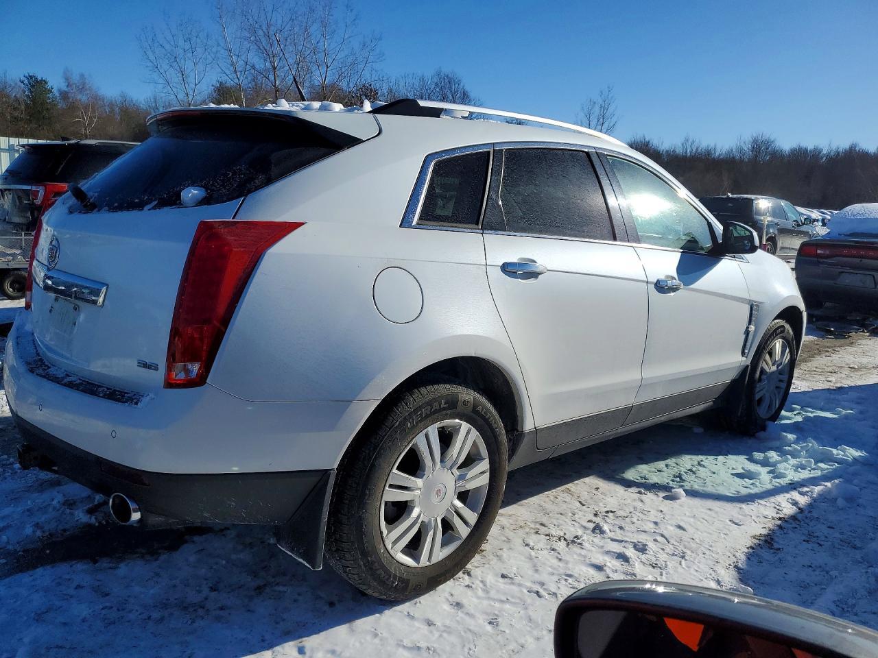 2012 Cadillac Srx Luxury Collection - Image 3