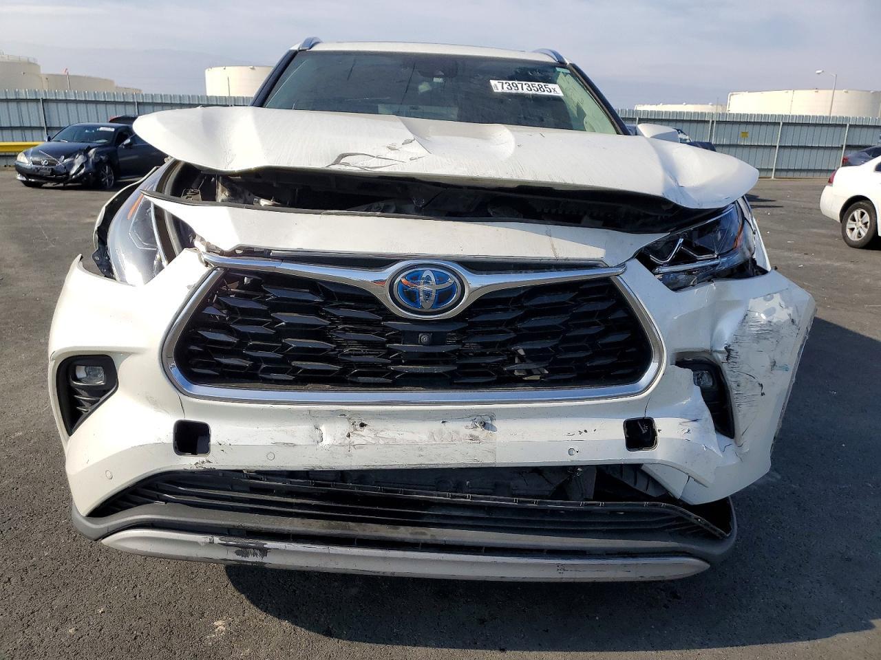 2020 Toyota Highlander Hybrid Platinum - Фото 5