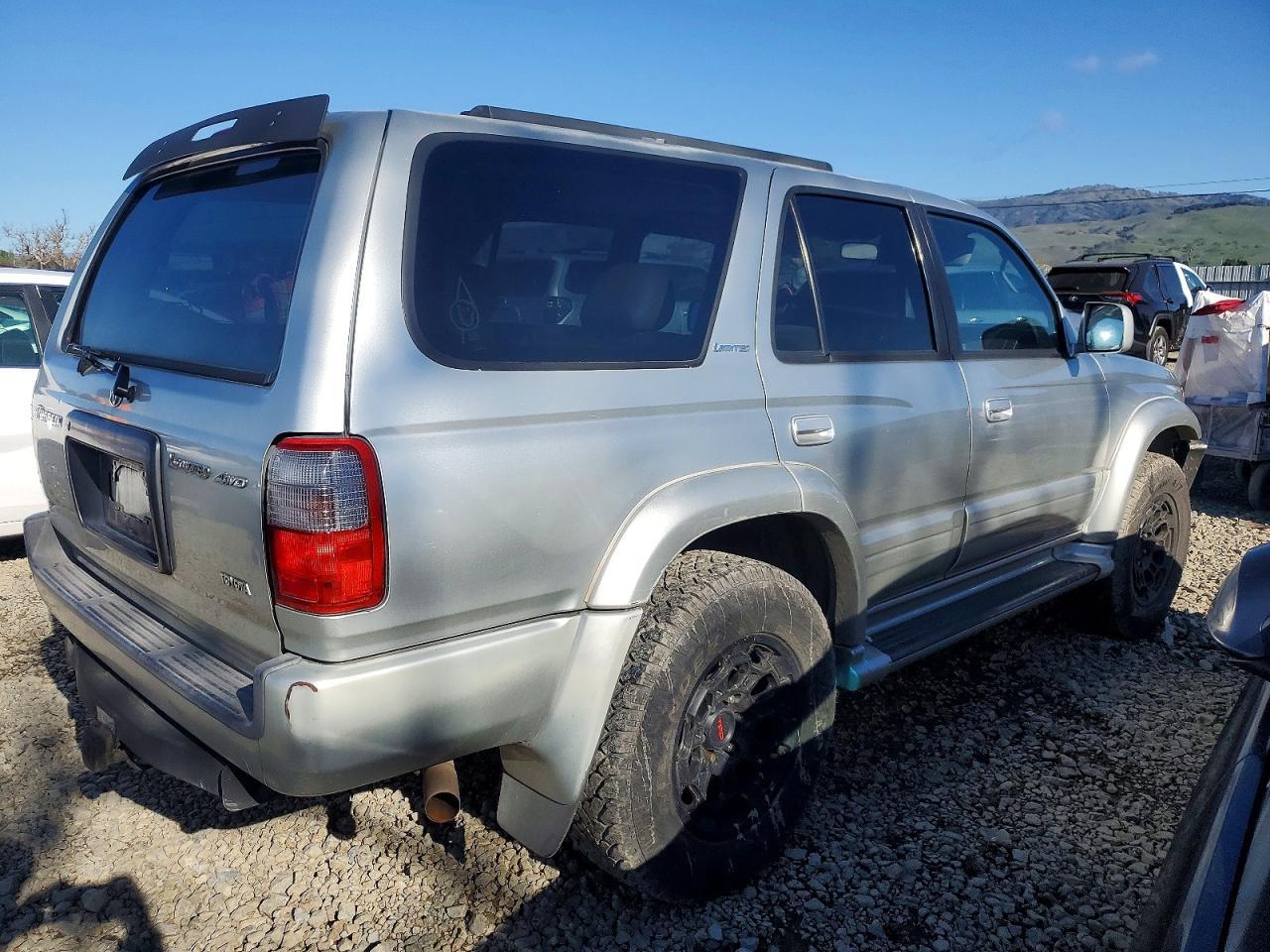 1999 Toyota 4Runner Limited - Image 3