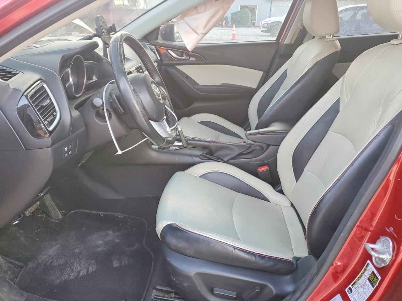 2014 Mazda 3 Grand Touring - Image 7