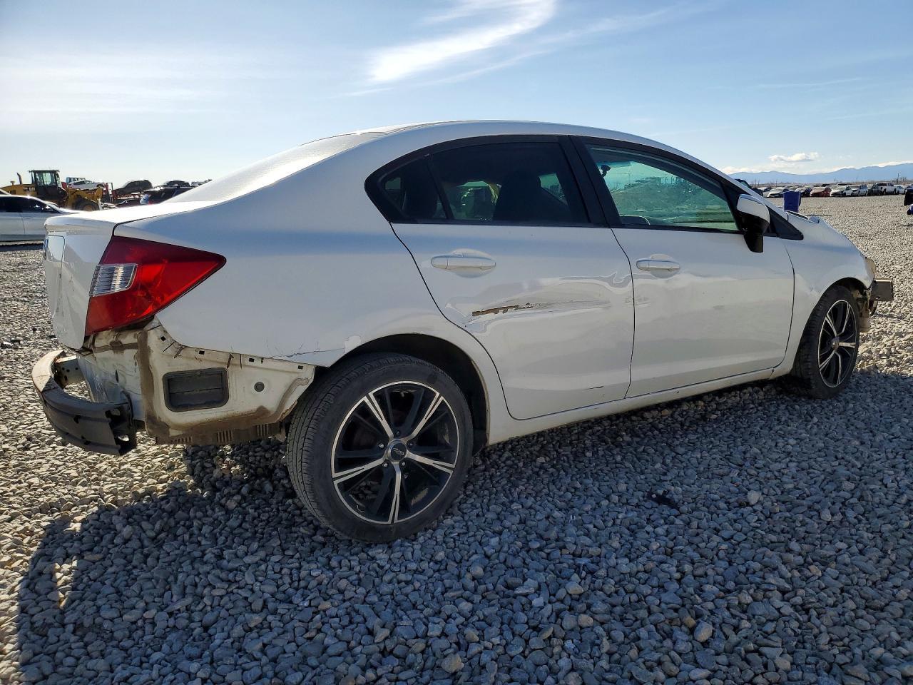 2012 Honda Civic Lx - Image 3