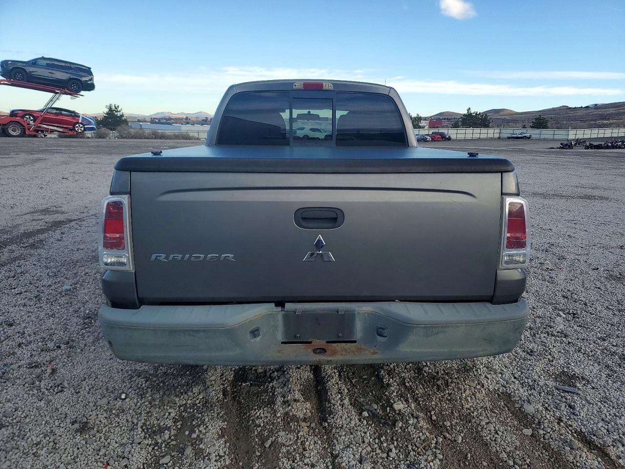 2006 Mitsubishi Raider - Фото 6