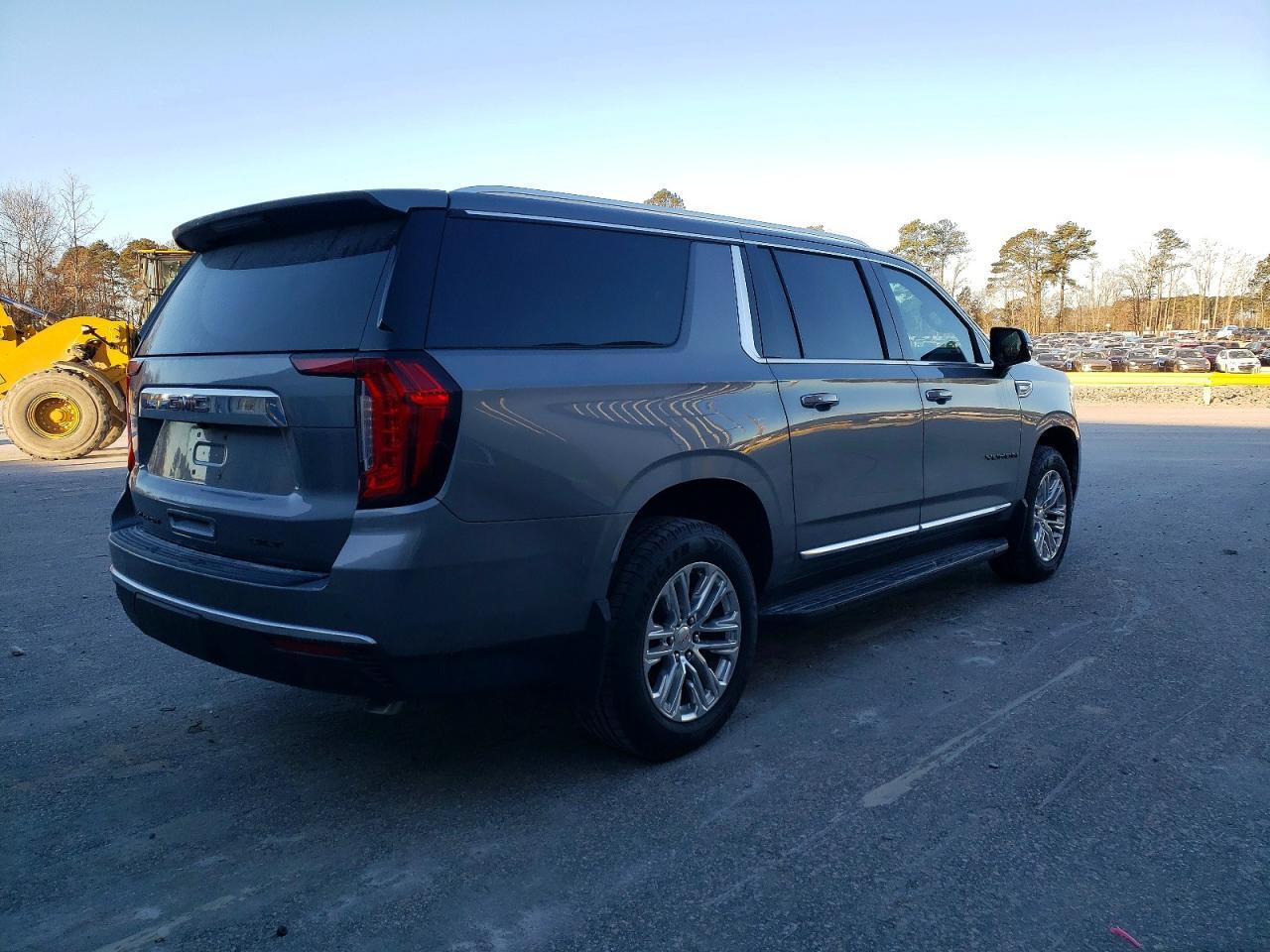 2021 GMC Yukon Xl K1500 Slt - Фото 3
