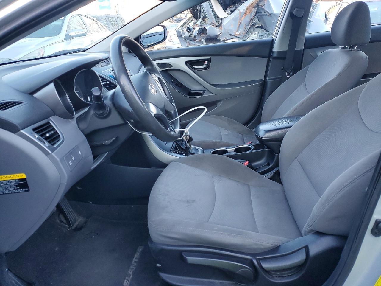 2016 Hyundai Elantra Se - Image 7