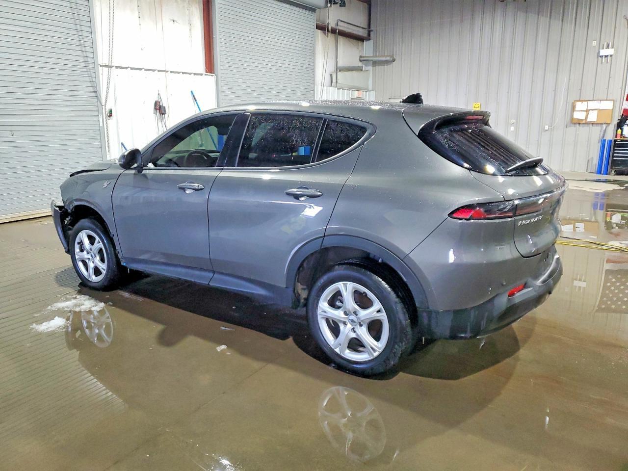 2024 Dodge Hornet Gt Plus - Image 2