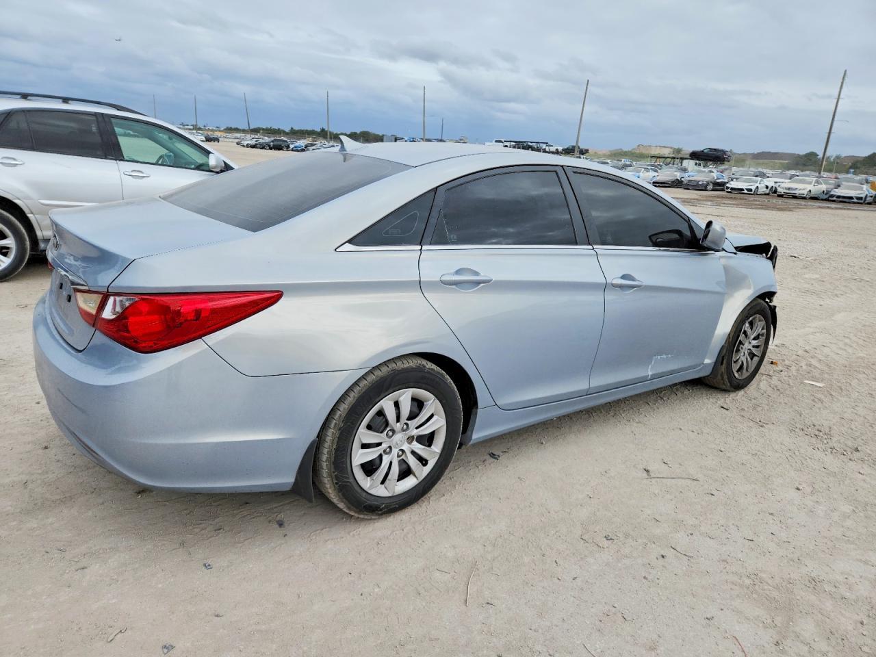2011 Hyundai Sonata Gls - Фото 3