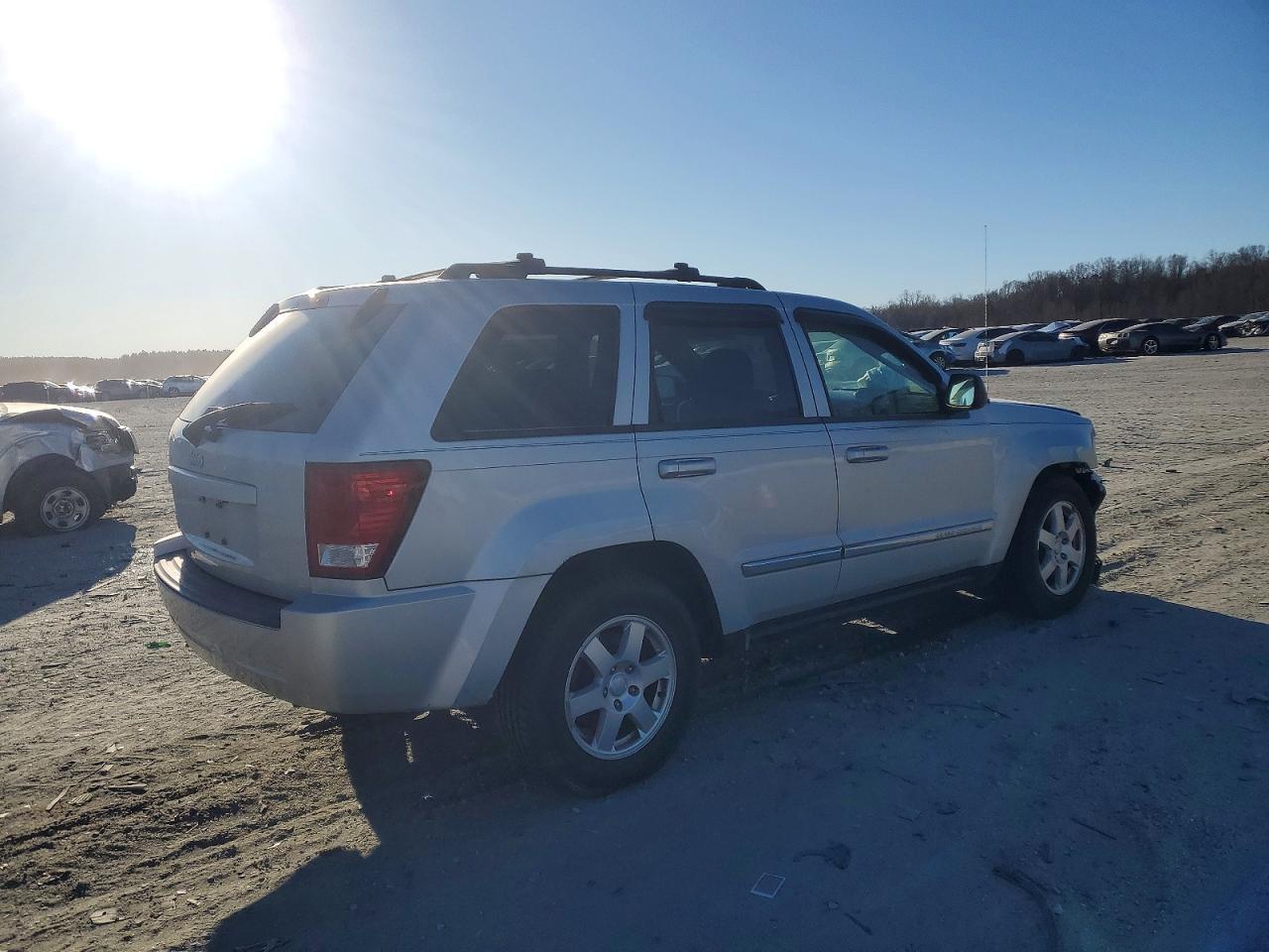 2010 Jeep Grand Cherokee - Фото 3