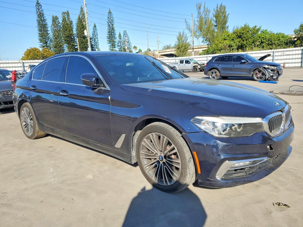 2018 BMW 530 I - Фото 4