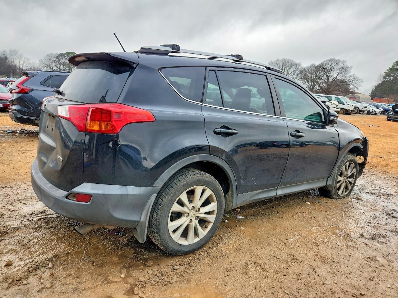 2015 Toyota Rav4 Limited - Image 3