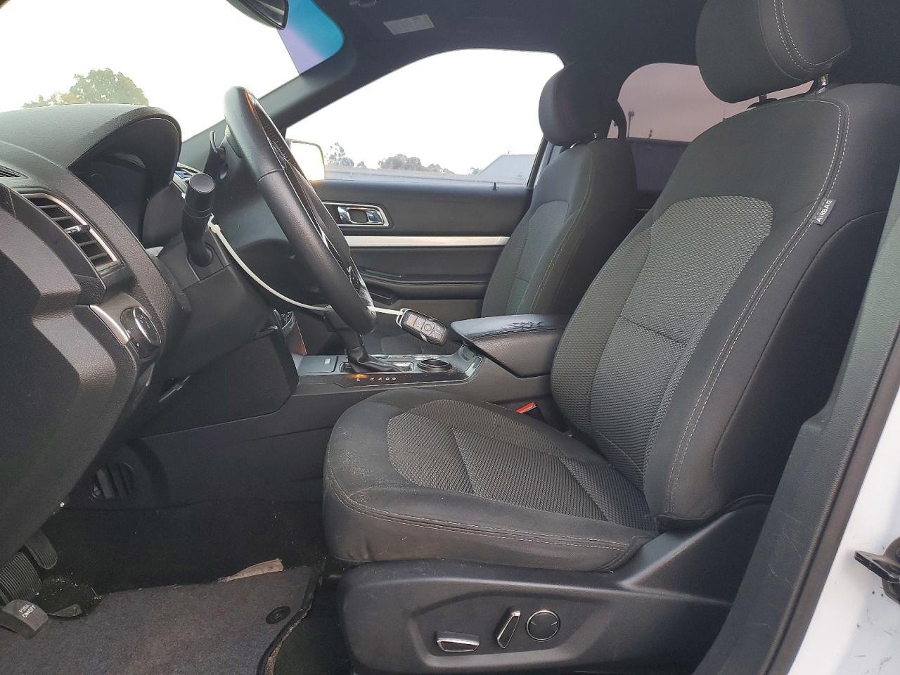 2017 Ford Explorer Xlt - Image 7