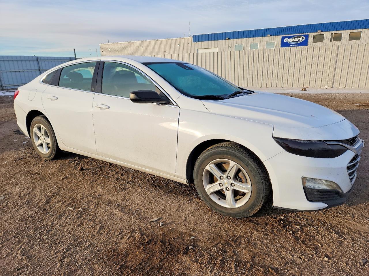 2023 Chevrolet Malibu Ls - Фото 4