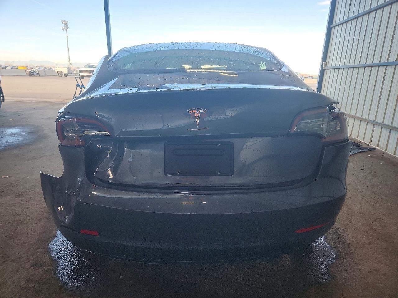 2022 Tesla Model 3 - Фото 6