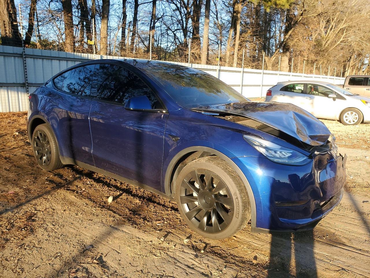 2023 Tesla Model Y - Фото 4