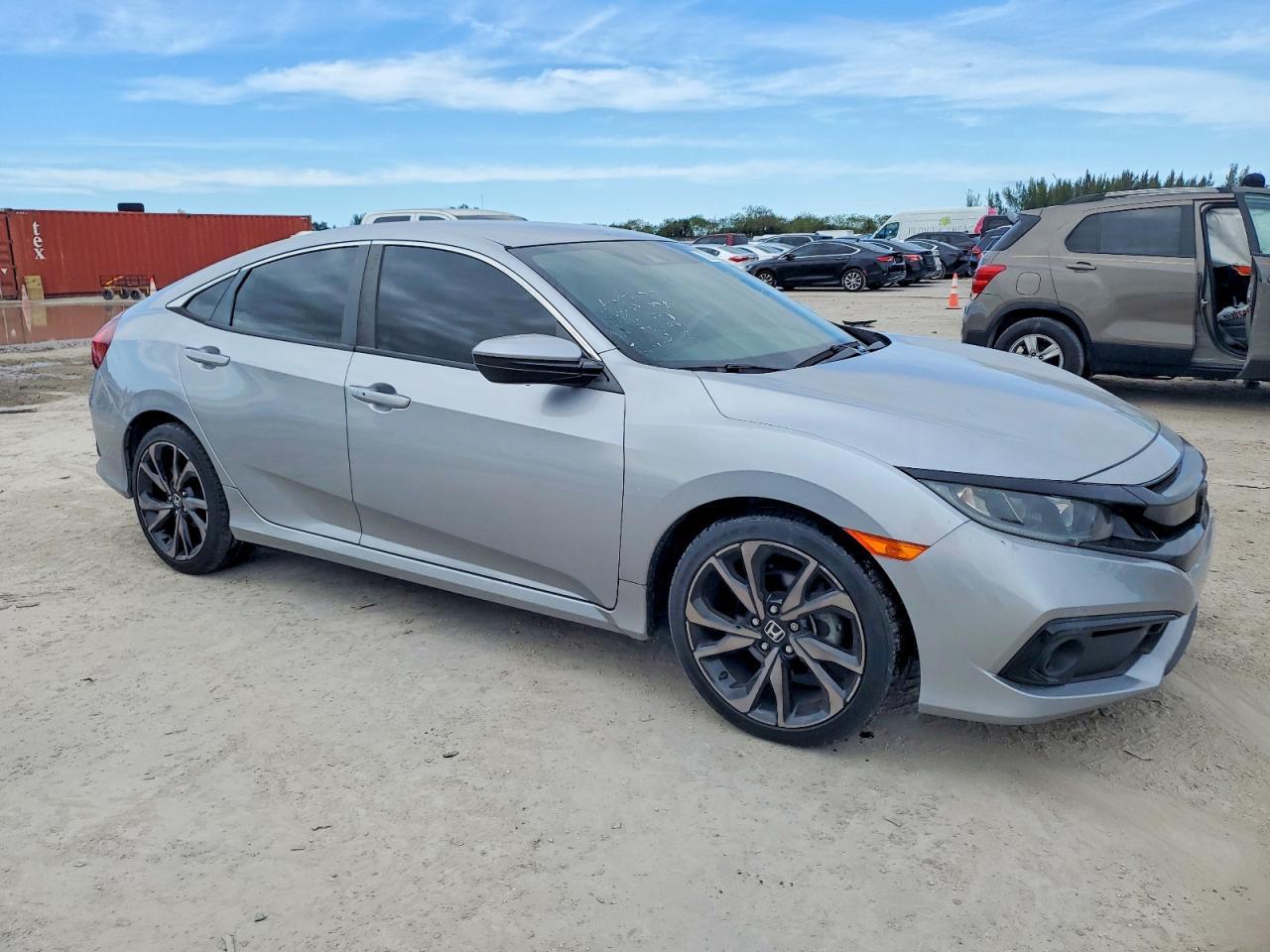 2021 Honda Civic Sport - Фото 4