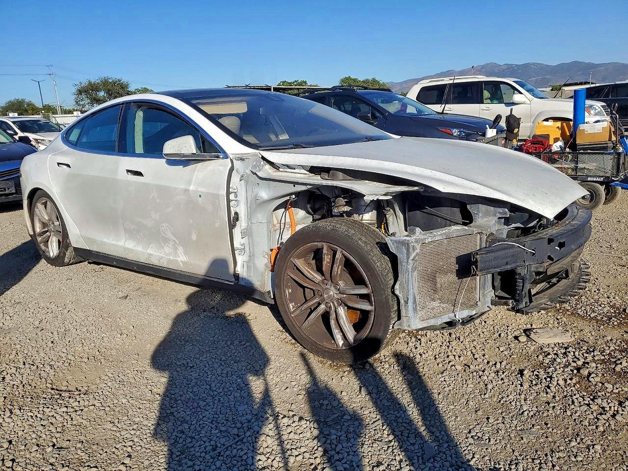 2014 Tesla Model S - Фото 4