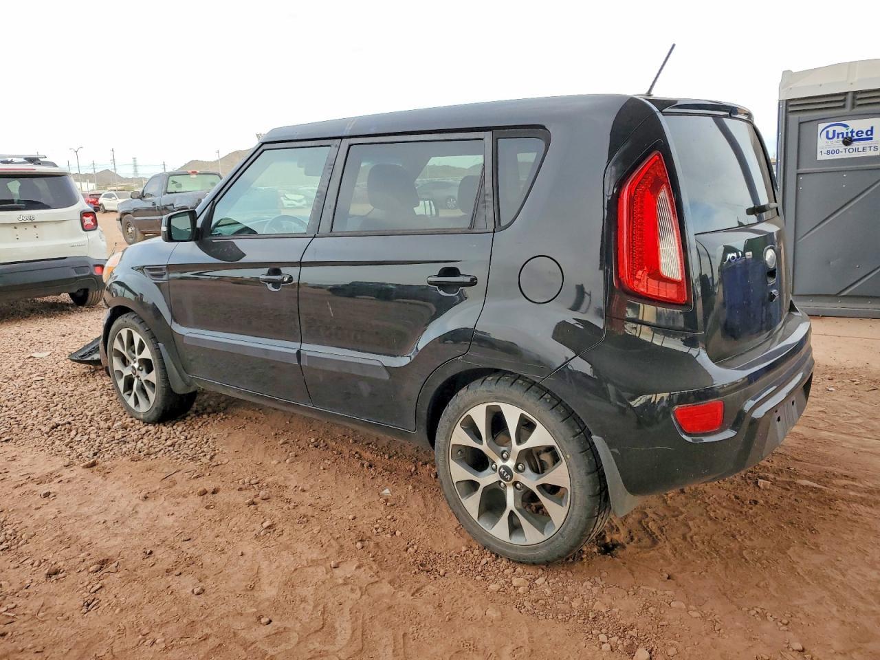2013 Kia Soul + - Image 2