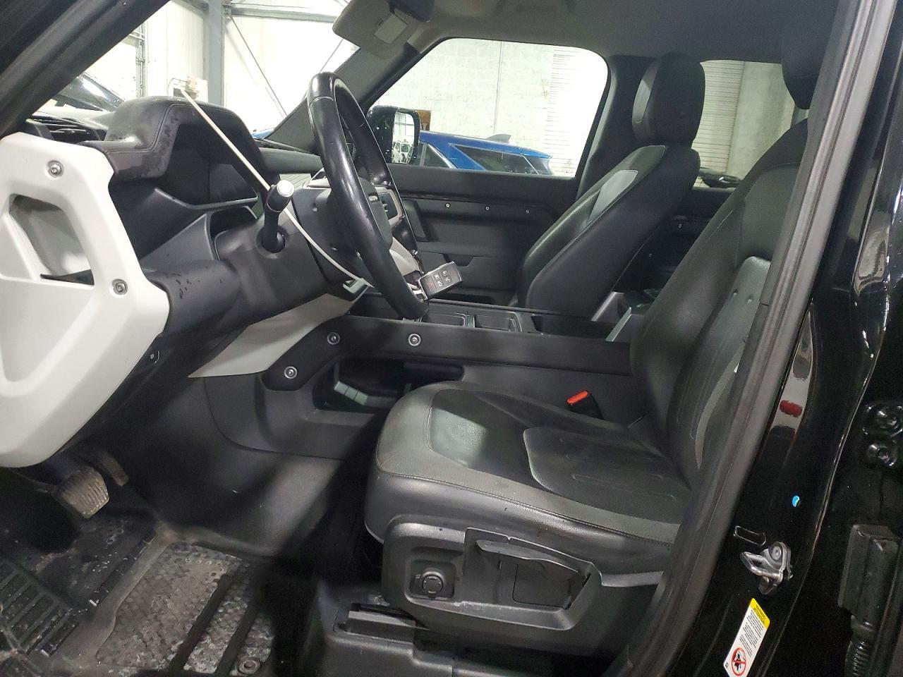 2020 Land Rover Defender 110 S - Image 7