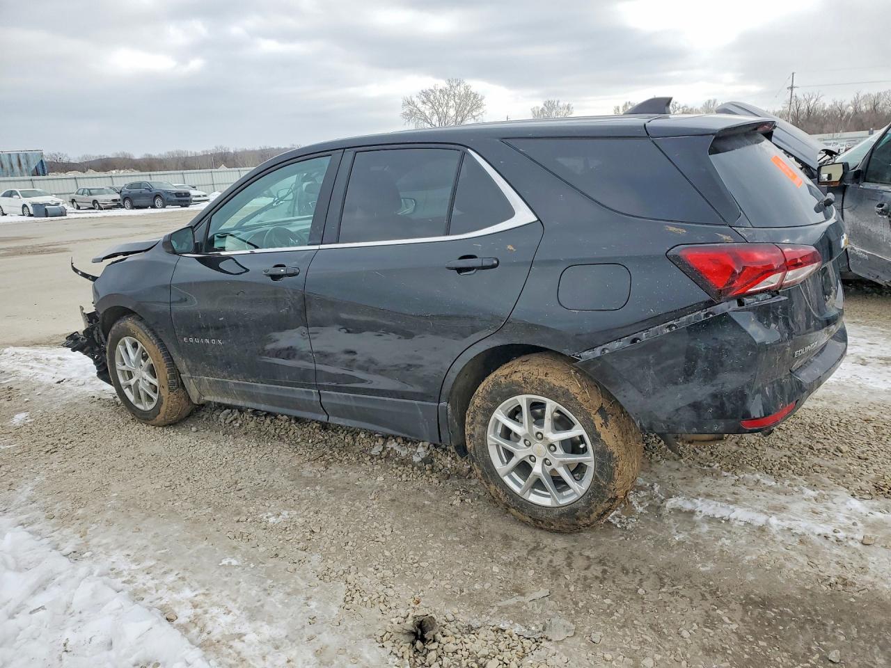 2022 Chevrolet Equinox Lt - Фото 2